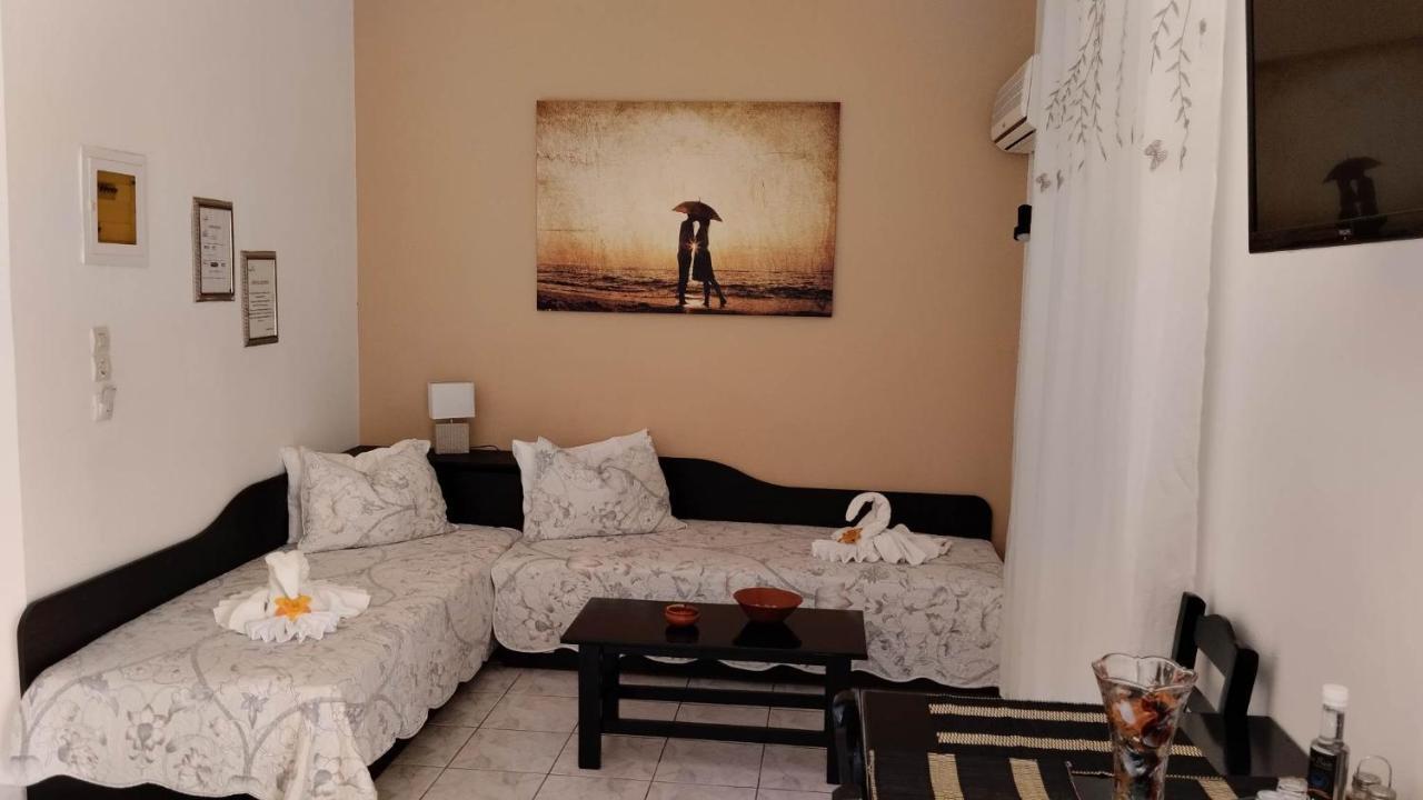 Golden Sun Apartments Rodhákinon Bagian luar foto